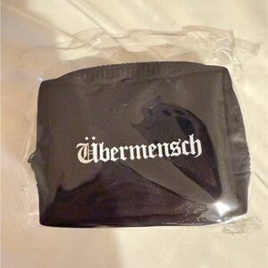 G-Dragon concert Merchandise  Ubermensch mini pouch